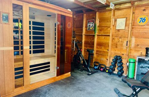 Central - Terry Apartment | Bo's Rusty Relic Central Billings near park, hospital, shared hot tub, sauna