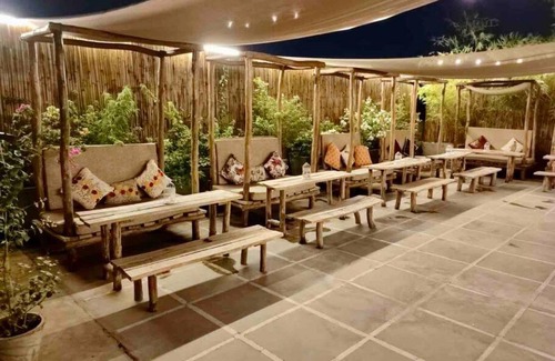 Dwarka Apartment | Bo-Teak Private floor - Dwarka
