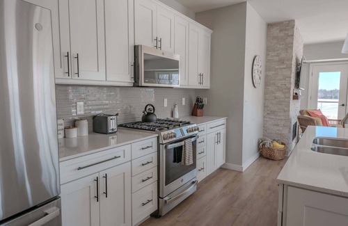 Traverse City Condo | Boardman Ridge Penthouse Close to Town