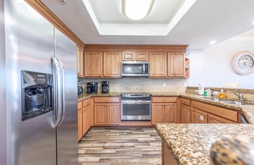 Panama City Beach Condo | Boardwalk 4BR/3 Bath *2nd Floor* End Unit