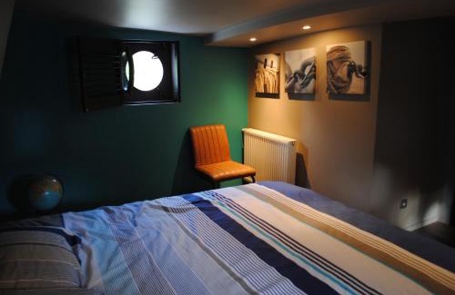 Ghent Boat Rental | Boat & Breakfast Bellevue
