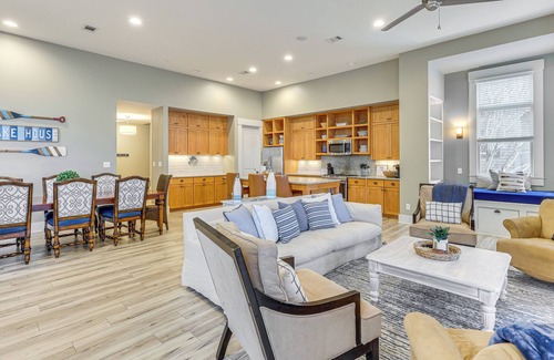 Alexander City Cottage | Boat Dock & Stunning Views: Lake Martin Retreat!