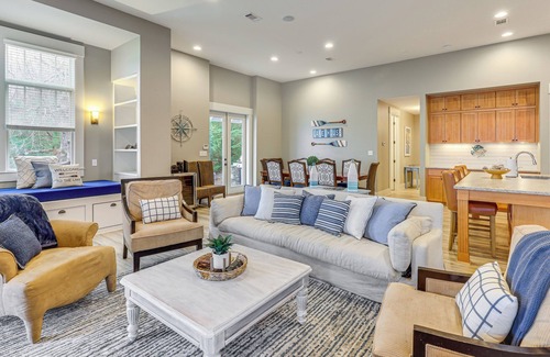 Alexander City Cottage | Boat Dock & Stunning Views: Lake Martin Retreat!