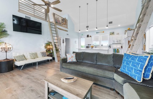 Big Pine Key House | Boat dockage & a great Gulf-front Big Pine retreat