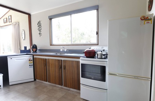 Te Anau Cottage | Boat Harbour House - Te Anau Holiday Home
