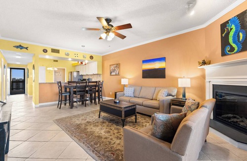 Ono Island Condo | Boat Launch & Docks | Pools & Tennis | Walk to Florabama | My Beach Getaways