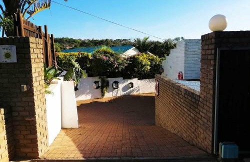 Ramsgate South Apartment | Boathouse Bed and Biscuit - Cabin