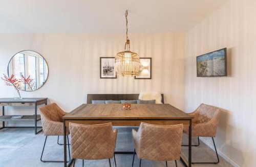 Toenning House | Boathouse