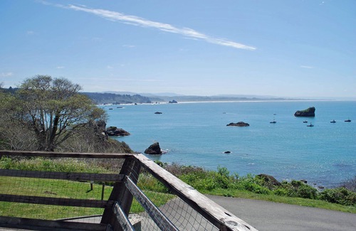 Trinidad House | Boathouse, spectacular panoramic sea views!