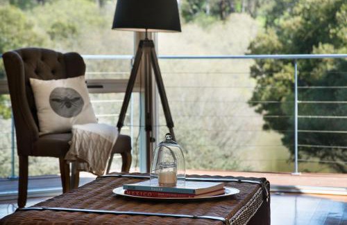 Daylesford House | Boatshed Villas by Istana - Green Door