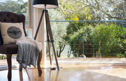 Daylesford House | Boatshed Villas by Istana - Yellow Door