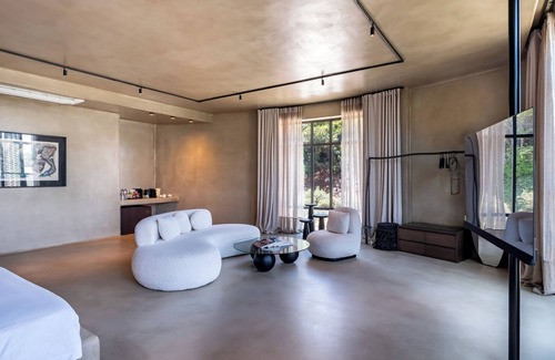 Dagbelen Hotel | Bobo by The Stay