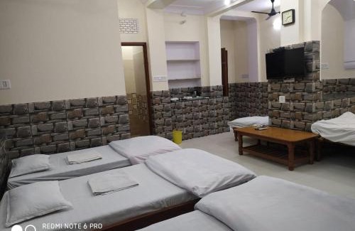 Pink City House | BOBY HOME STAY "BOBY MANSION" Jaipur