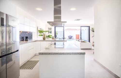Malmok House | Boca Catalina Residences