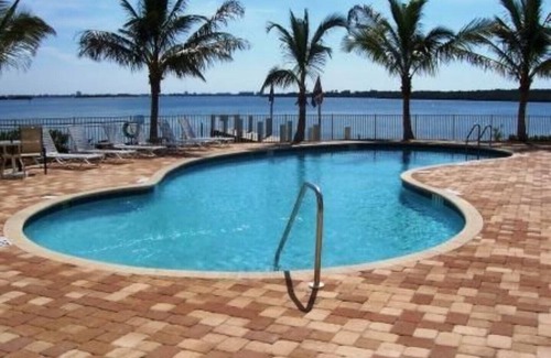 St. Petersburg - Clearwater Condo | Boca Ciega Waterfront Condo, pool/hot tub, near Trails/Dining, 3mi Madeira Beach
