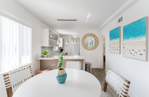 Boca Raton Apartment | Boca Coastal Waterfront Stay - 2BR 2BA - Pool, Gym, Parking, Walk to Beach