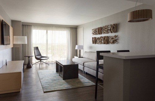 Boca Raton Hotel | Boca Raton Marriott at Boca Center