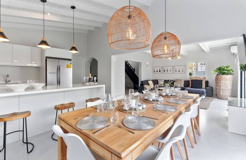 Opal Villa | Boco Beach House By Bocobay