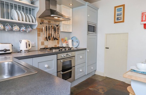 Dunster Cottage | BODKIN COTTAGE, pet friendly, character holiday cottage in Dunster