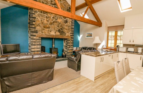 Bryn-crug House | BODNANT, family friendly, character holiday cottage in Tywyn