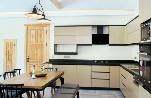 Bodrum City Center Villa | Bodrum Ortakent Yahsi 4 Bedroomed Stone House with Private Pool