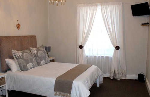Graaff-Reinet House | Boer & Brit