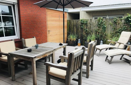 Norderney Apartment | Bogenhuus downstairs with terrace in the center of Norderney
