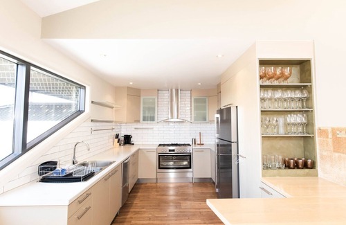 Jindabyne House | Bogong Lakeview – 1/19 Bogong Street