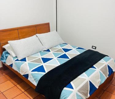 Engativa House | Bogotá Kings 101