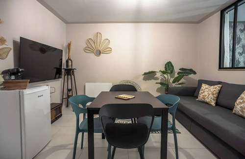 Blois Apartment | Bohème Palmeraie: Mystical & unique stay in Blois