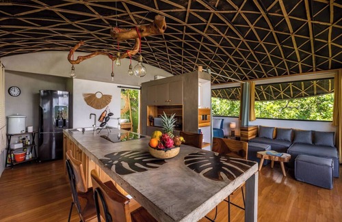 Matapalo House | Bohemian Chic Tree House with magical views
