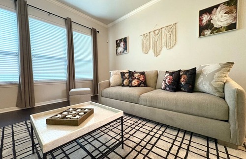 Temple House | Bohemian Escape @ SPG Europa in Temple TX