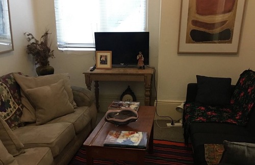Glebe Apartment | Bohemian Stay in the Heart of Glebe, Sydney