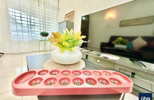 Taman Molek House | Boho Bliss. Taman Molek @ 4 Bed,2 Bath Near Jusco Tebrau