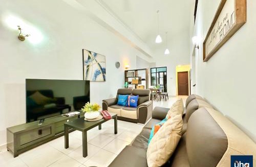 Taman Molek House | Boho Bliss. Taman Molek @ 4 Bed,2 Bath Near Jusco Tebrau