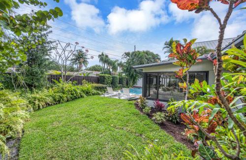 Harbour Inlet House | Boho Chic Heated Pool Beach Proximity Escapism at its finest Coconut Key H0MES
