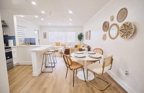 West Little Havana House | Boho Chic in the heart Little Havana with excellent night, and day, life!