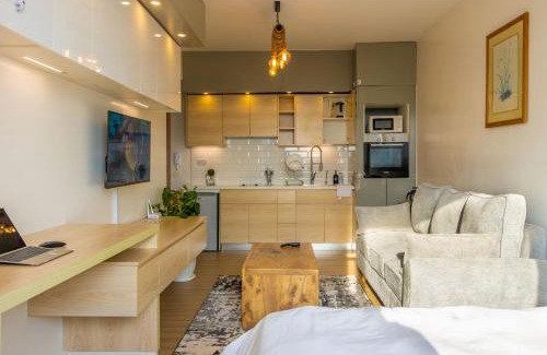 Thompson Estate Apartment | Boho Chic Studio