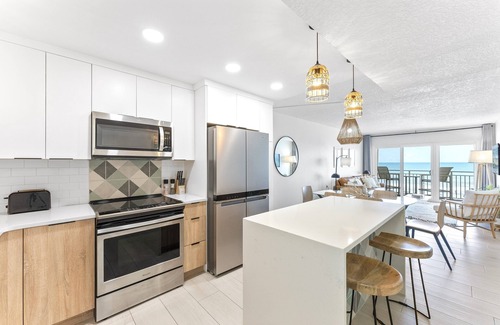 Satellite Beach Condo | Boho-Inspired Oceanfront Escape with Stunning Balcony Views & Resort-Style Amenities! 🌴✨