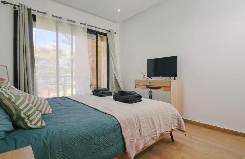 Plage des Nations Apartment | Boho Mood - 2 Bedrooms with Terrace & Pool