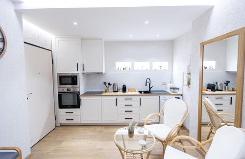 Tirana Apartment | Boho Zentral Apartaments