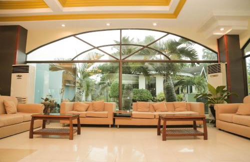 Mayacabac Hotel | Bohol Plaza Mountain Resort and Restaurant