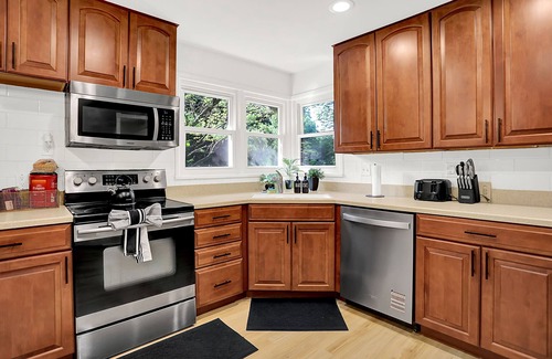 West Lafayette House | Boiler Bungalow - Cozy home 8 min from Purdue Campus