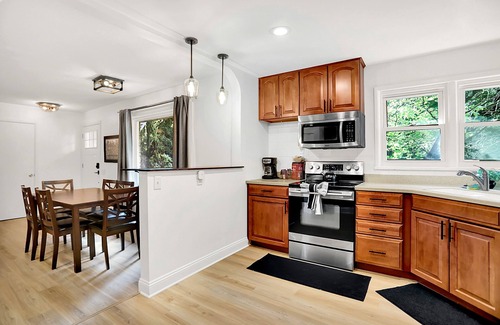 West Lafayette House | Boiler Bungalow - Cozy home 8 min from Purdue Campus