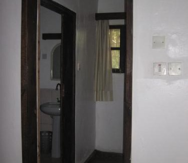 Mtwapa Cabin | Boko Boko Guesthouse and Hotel