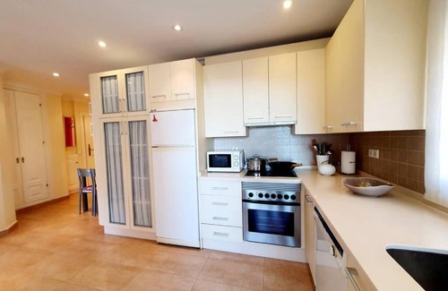 Fuengirola Apartment | Boliches parking & beach