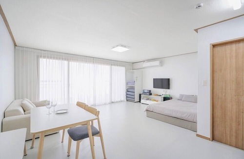 Pohang House | Bolisdol Pension