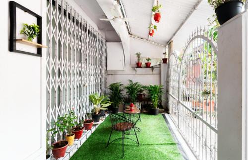 Andheri West Villa | Bollywood Boulevard Independent Villa
