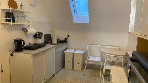 Ludwigshafen-Mundenheim Apartment | Bolt & Break WHG 3