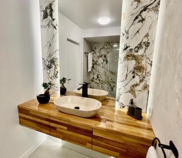 Vitan Apartment | Boma Central